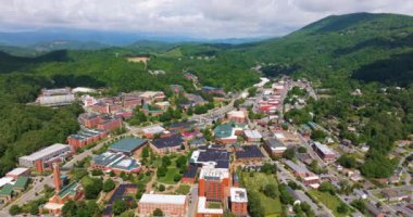 Boone 'un tarihi Amerikan mimarisi, Kuzey Carolina Blue Ridge Dağları' ndaki eski tarihi kasaba. Güzel Amerikan kasabası