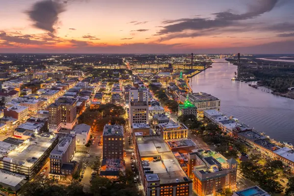 Georgia 'daki Savannah City' de. ABD şehir manzarası yukarıdan