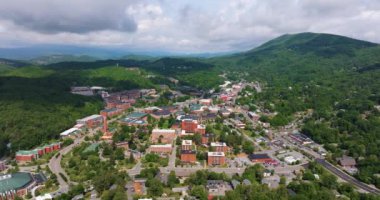 Boone 'un tarihi Amerikan mimarisi, Kuzey Carolina Blue Ridge Dağları' ndaki eski tarihi kasaba. Güzel Amerikan kasabası
