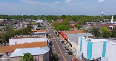Starke 'ın havadan görünüşü, Florida' daki eski kasaba. Küçük Amerikan kasabası mimarisi