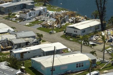 Florida 'daki taşınabilir evler, Ian Kasırgası tarafından yerle bir edildi. Doğal afetin sonuçları..