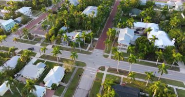 Punta Gorda, Florida. Eski sahil şehrinin tarihi Amerikan mimarisi. ABD Güney şehir manzarası