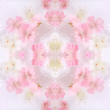 Bir kaleydoskopun çiçek deseninin soyut arkaplanı. Pembe çiçekli fraktal mandala. Pembe çiçekli geometrik süs deseni
