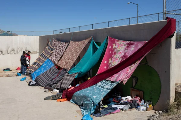 Juarez, Mexico 01-07-2022: Migrants from Venezuela set up a makeshift camp to wait for the end of title 42.