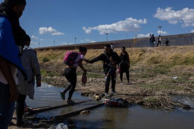 Ciudad Juarez sınırındaki cesur nehirler