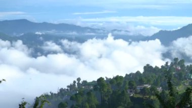 Himalaya dağı güzel sabah inanılmaz doğa cenneti manzarası kısa