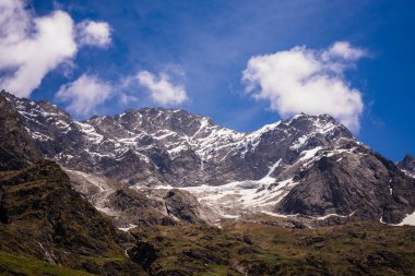 Chamoli Uttarakhand Hindistan 'da Himalayalar' ın Çiçekler Vadisi, Dağ Toprakları