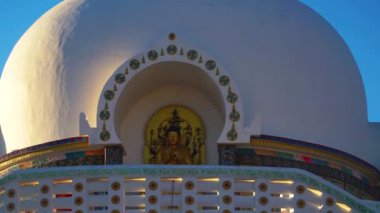 Leh 'teki Shanti Stupa' dan Nefes Kesen Gün Batımı Büyüsü