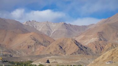 Leh 'ten Büyüleyici Akşam Sahnesi Uzaklaşıyor