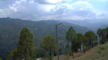 Almora Uttarakhand 'daki Kırsal Dağ Vadisi' ndeki Stock Videoları 4K