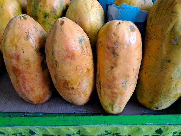 Bündel Süßer Orangefarbener Papayafrüchte Mehrere Große Süße Papayafrüchte Die Auf — Stockfoto