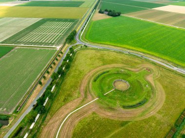 Flevoland, Hollanda - 13 Haziran 2024: Flevoland 'da Robert Morris Sanat Alanının Havadan Görünümü