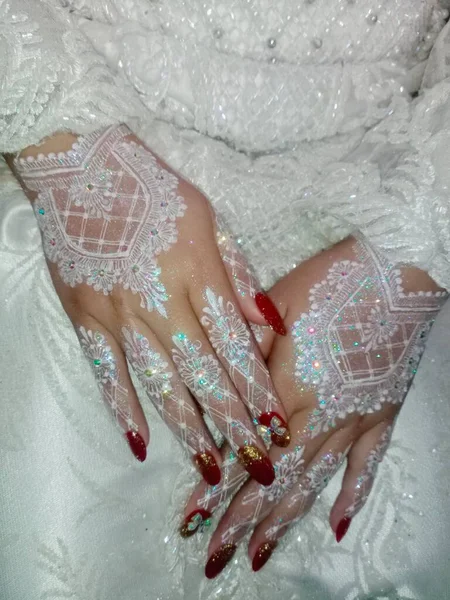 Female Hands Touching Beautiful Shiny Glitter — Stock Photo, Image