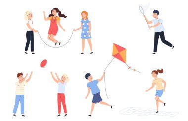 Farklı çocuklar, oğlanlar ve kızlar. Gençler koşar, zıplar ve oynar. Eğlence eğlencesi..