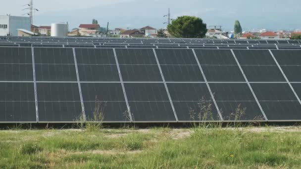 Central Energia Solar Painéis Fotovoltaicos Solares Fazenda Solar Energia Sustentável — Vídeo de Stock
