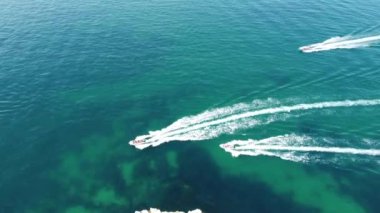 Yaz boyunca Portimao 'da İHA görüntüleri. En kaliteli 4K görüntüler Portimao 'nun gökyüzünü ele geçirdi..