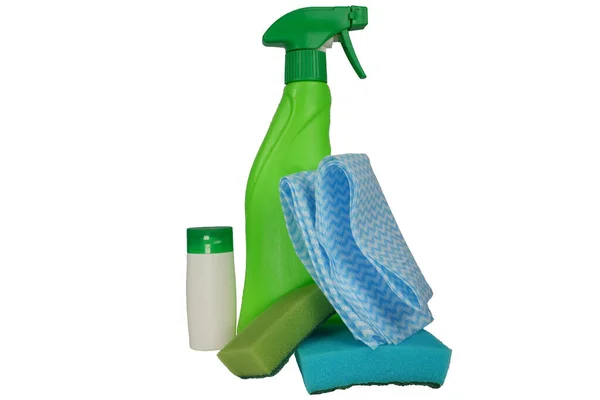 Schoonmaakmiddelen Geïsoleerd Witte Achtergrond Reinigingsmiddelen Voor Huishoudelijk Gebruik Sponsen Doekjes — Stockfoto