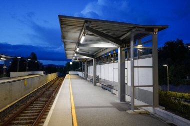 Norveç, Oslo 'daki tren istasyonu platformu.