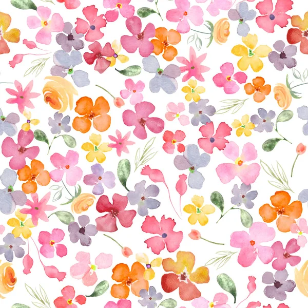 水彩斑斓的无缝图案 抽象明亮的花朵 在白色背景上孤立的手工绘制的花卉插图 包装设计或印刷用 — 图库照片