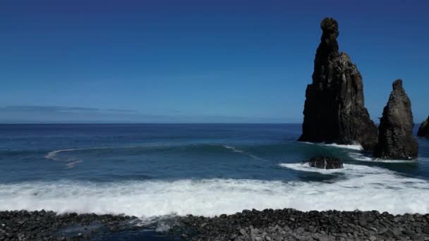 Gyönyörű Kilátás Ilheus Ribeira Janelára Óceánban Légi Felderítő Madeira Sziget — Stock videók