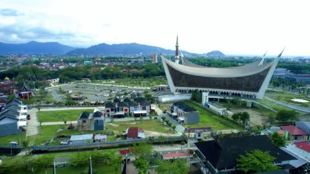 Wielki Meczet Zachodniej Sumatry Jest Największym Meczetem Zachodniej Sumatrze Który — Wideo stockowe