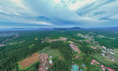 Batı Pasaman Regency 'deki Pasaman Dağı' nın güzelliği...