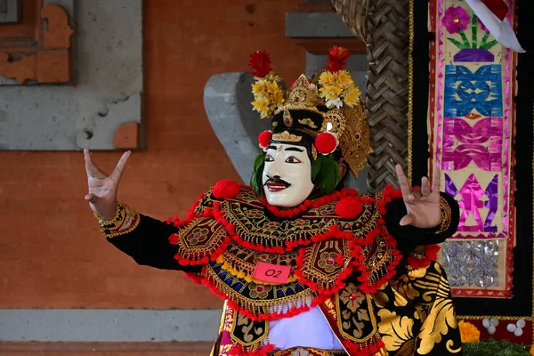 Máscara Criança Balinesa Performance Dança — Fotografia de Stock