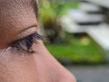 Çocuğun gözlerini kapat, makro fotoğrafçılık.