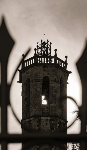Silhouette Dettaglio Del Campanile Della Chiesa Dei Centelli Con Luce — Foto Stock