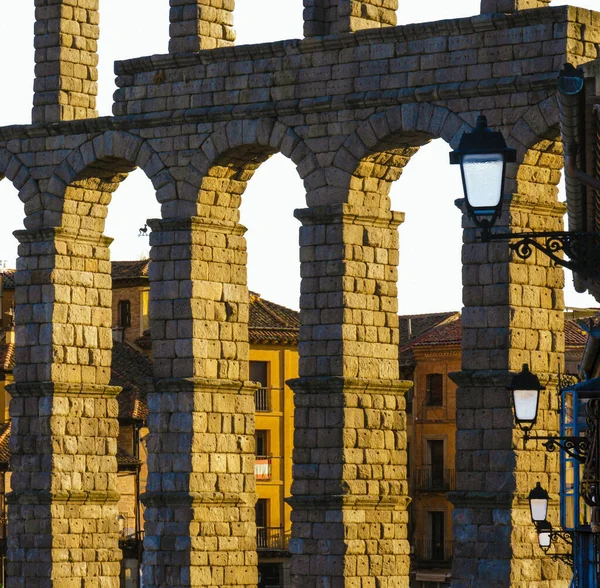 Perspektivy Mizejícím Bodem Oblouků Akvaduktu Segovia — Stock fotografie