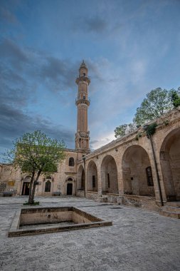 Ulu Cami 'nin Minaresi, Mardin' in Büyük Camii, Mardin 'in Tarihi Ulu Camii olarak da bilinir.