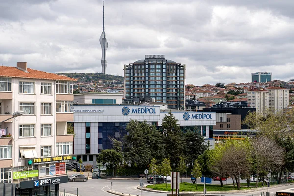 Turecko Istanbul 2023 Dubna Pohled Budovu Fakultní Nemocnice Medipol Istanbulu — Stock fotografie