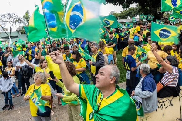 브라질 2022 Bolsonaro 대통령의 지지자들은 Marilia Warracks War Shooting 앞에서 — 스톡 사진