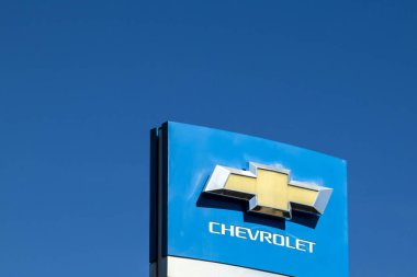 Marilia, Sao Paulo, Brezilya, 14 Mayıs 2023. Chevrolet otomobil bayii dış ve ticari marka logosu. Chevrolet bir Amerikan otomotiv markası..