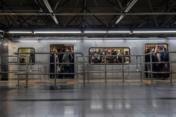 Посадка Высадка Платформы Поездов Станции Bras Линии Метро Red Восточной — стоковое фото
