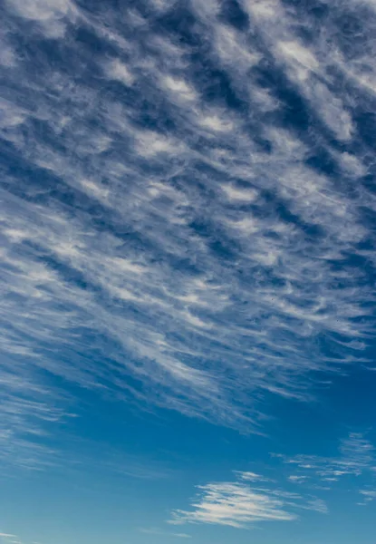 Streszczenie Tła Pięknych Białych Chmur Błękitnym Niebem Brazylii — Zdjęcie stockowe