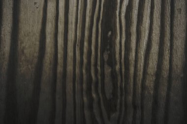 Koyu kahverengi eski ahşap çit deseni. Ahşap arka. Ahşap desen menekşe rengine boyanmış. Brezilya 'da eski ahşap arkaplan