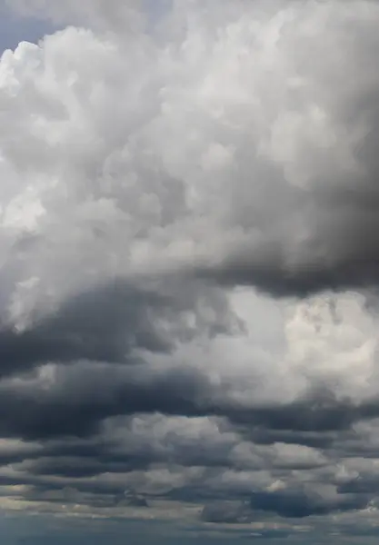 stock image Sky and black cloud. Dark grey storm clouds. Dramatic sky. lighting in dark stormy cloudy. B Horrible weather, in Brazil