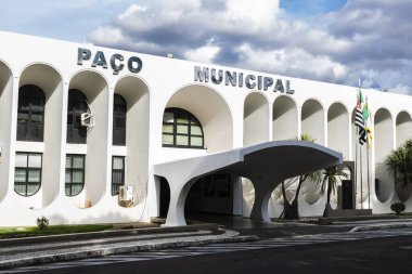 Belediye Sarayı cephesi, belediye binası ve belediye şubesinin merkezi, Tupa 'nın merkezi, Sao Paulo eyaletinin batı-merkez bölgesi.