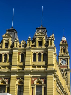 Sao Paulo, Brezilya, 23 Nisan 2007. Sao Paulo 'daki tren istasyonunun dış mimarisi