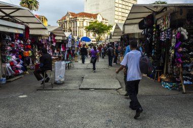 Sao Paulo, Brezilya, 27 Kasım 2012. Fernando Costa Bagger 'daki sokak satıcıları, aynı isimle, Dom Pedro II Park Terminali' nin yanında, Sao Paulo şehir merkezinde.