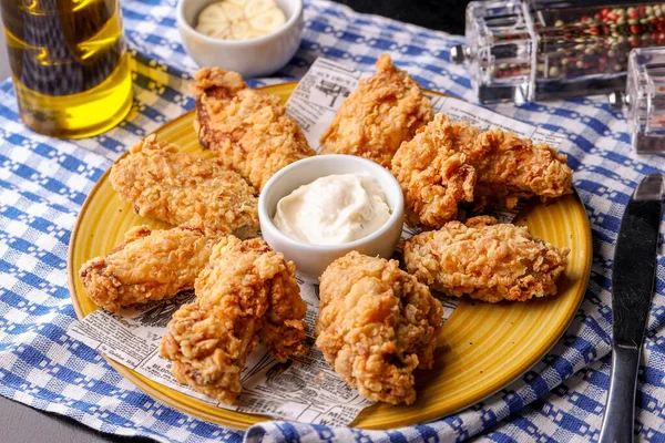 Delicious Top View Fresh Fried Chicken Sauce — Stock Photo, Image
