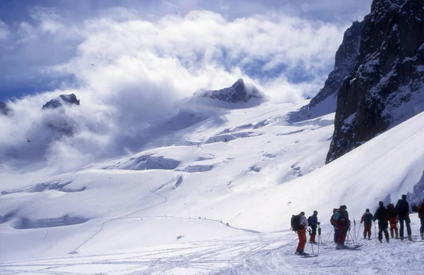 Berglandschap Met Sneeuw Bergen — Stockfoto