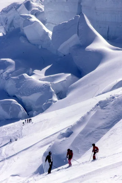 Montanhas Cobertas Neve Nos Alpes — Fotografia de Stock