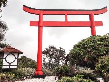 similar to the red torii gate in Japan in Inna Hotel Tretes Indonesia.