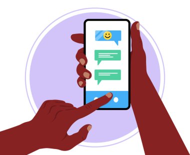 Elinde akıllı telefon tutan ve mesaj gönderen Afro-Amerikalı bir adam. Telefon ellerinde. Vektör illüstrasyonu