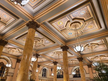 Intercontinental 'ın lobisindeki tavan Washington' daki Willard Oteli..