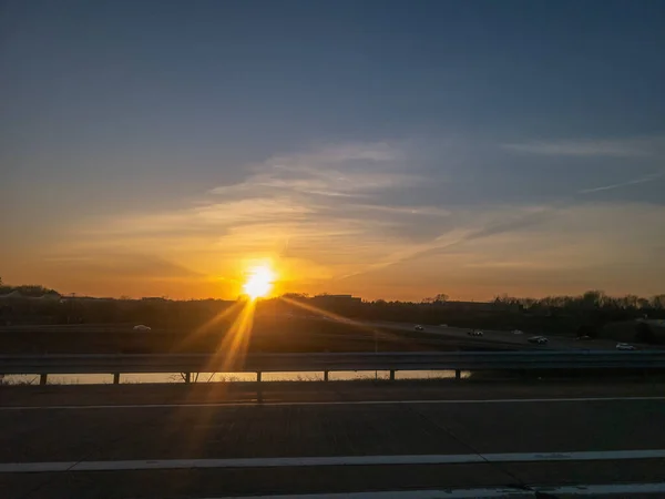 Sonnenuntergang Über Dem State Highway Einer Autobahn Auburn Hills Michigan — Stockfoto