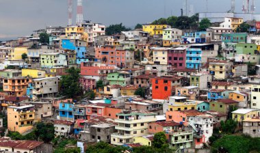 Las Pe, Guayaquil şehrinin sembolik bir mahallesidir. Sömürge mimari tarzı ve şehrin doğduğu yer olarak tanınır..