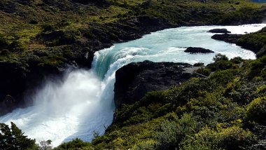 Salto Grande Şelalesi, Paine Nehri, Torres del Paine Ulusal Parkı, Patagonya - Şili